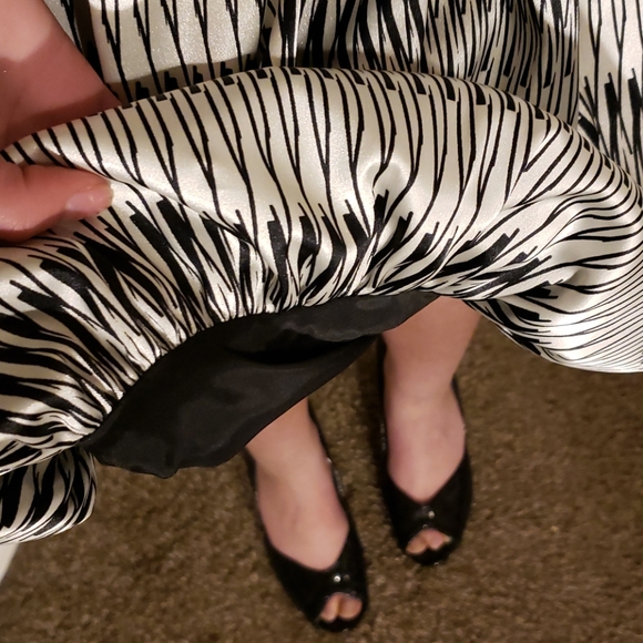 Maggie London formal dress - Picture 5 of 7